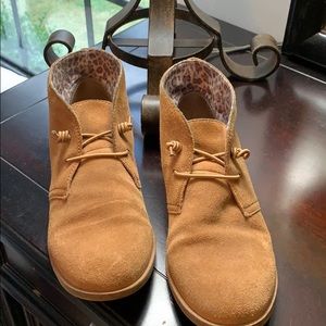 Lucky Brand booties suede no tie